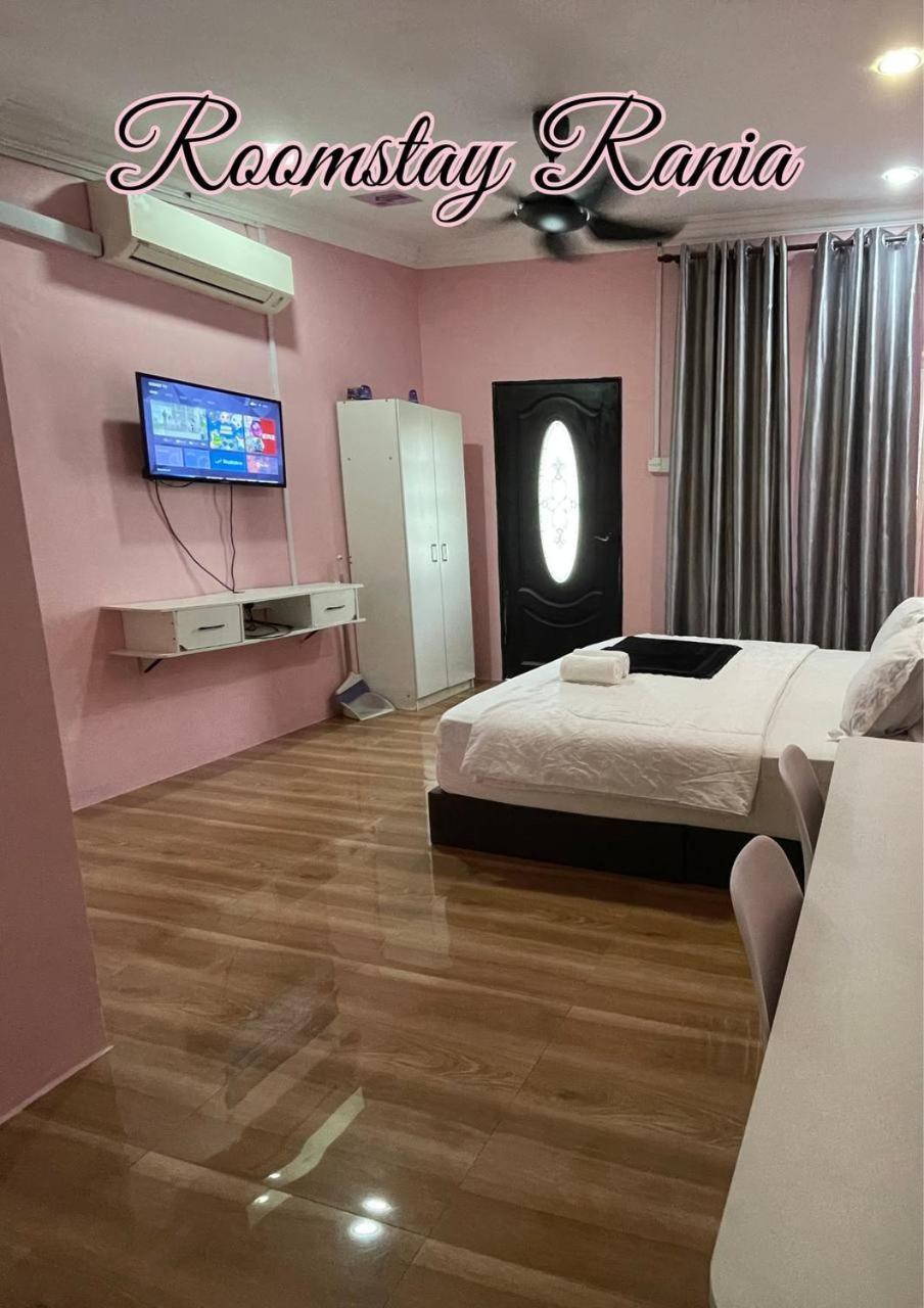 Ar Homestay & Roomestay Merlimau エクステリア 写真